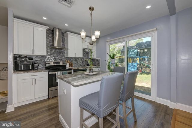 405 KENNEBEC RD, Cherry Hill, NJ 08002
