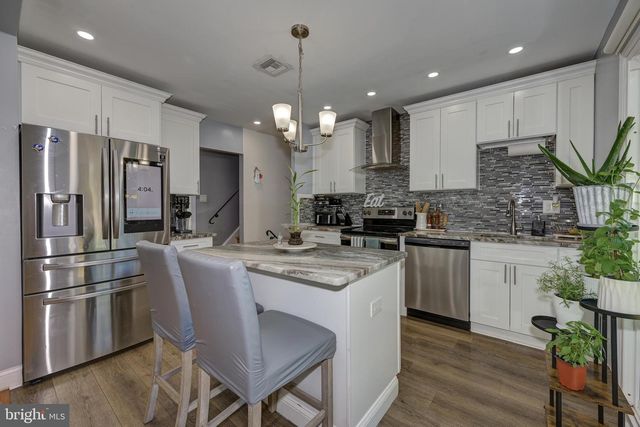 405 KENNEBEC RD, Cherry Hill, NJ 08002