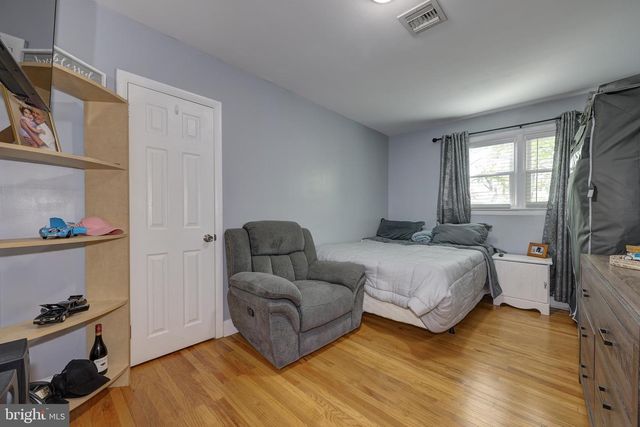405 KENNEBEC RD, Cherry Hill, NJ 08002