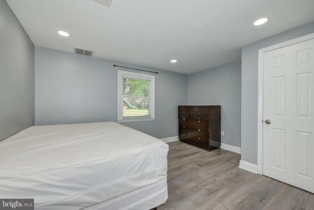 405 KENNEBEC RD, Cherry Hill, NJ 08002