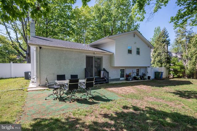 405 KENNEBEC RD, Cherry Hill, NJ 08002
