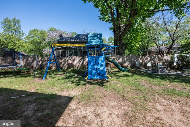 405 KENNEBEC RD, Cherry Hill, NJ 08002