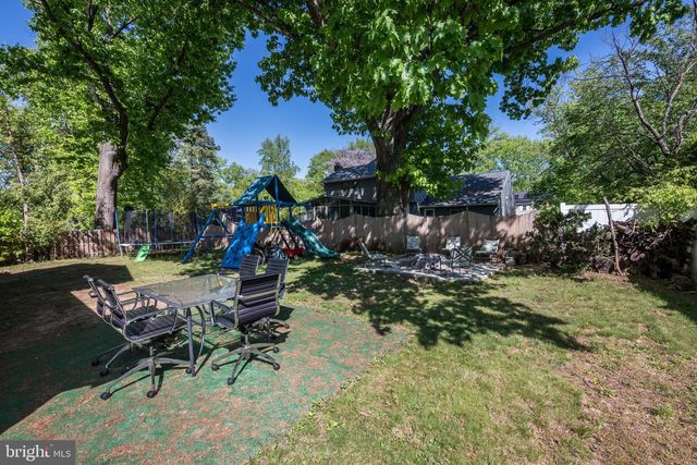 405 KENNEBEC RD, Cherry Hill, NJ 08002