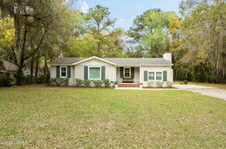 2409 Waddell Road, Port Royal, SC 29935