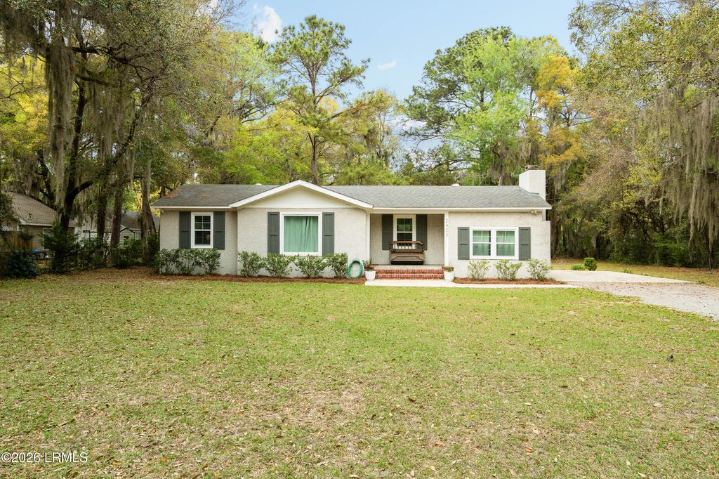 2409 Waddell Road, Port Royal, SC 29935