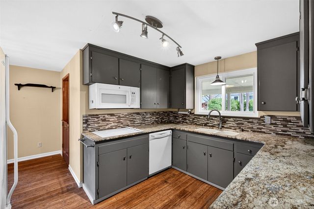 12707 78th Avenue E, Puyallup, WA 98373