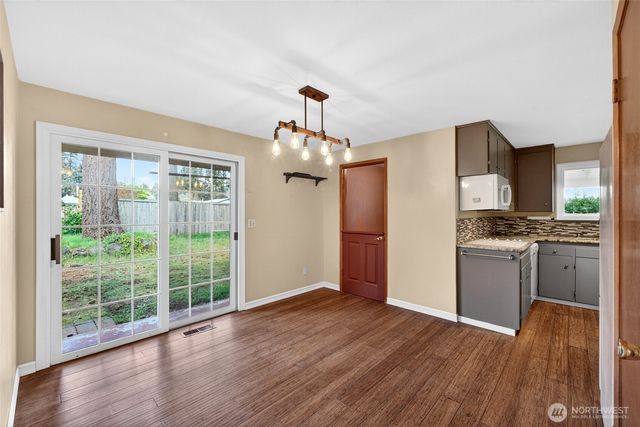 12707 78th Avenue E, Puyallup, WA 98373