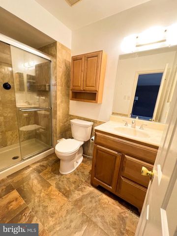 2402 HONEY RUN RD, Ambler, PA 19002