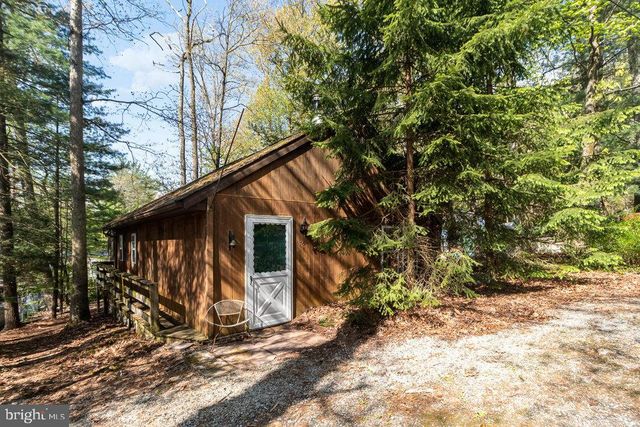 76 PHEASANT TRL, Orrtanna, PA 17353