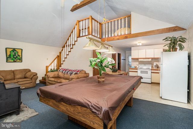 76 PHEASANT TRL, Orrtanna, PA 17353