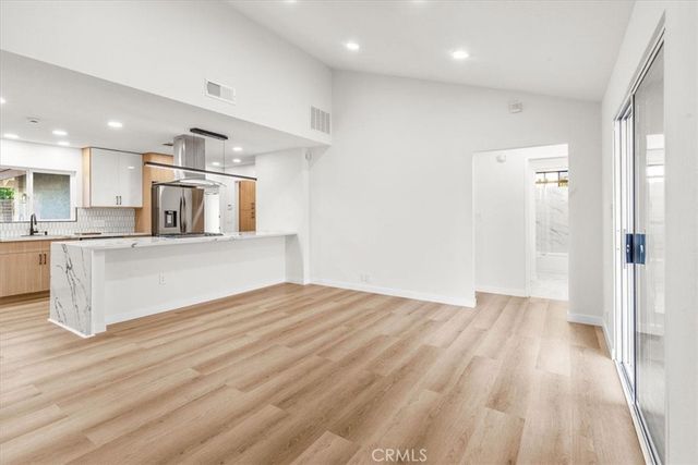 3190 E Vincentia Road, Palm Springs, CA 92262