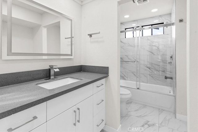 3190 E Vincentia Road, Palm Springs, CA 92262