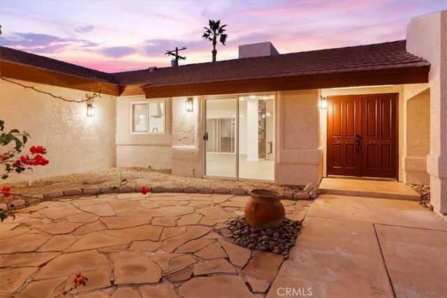 3190 E Vincentia Road, Palm Springs, CA 92262