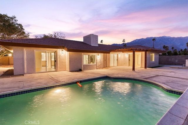 3190 E Vincentia Road, Palm Springs, CA 92262