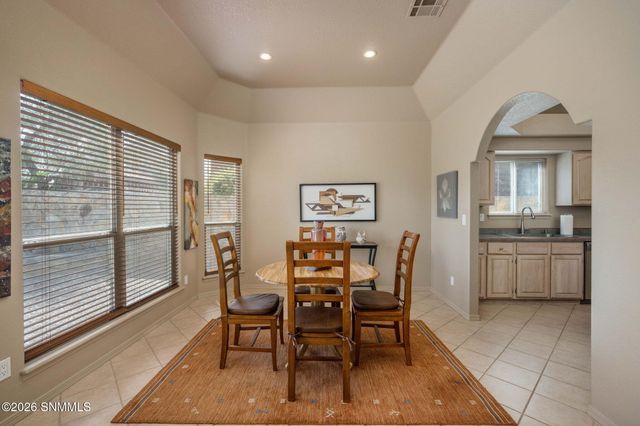 4450 Los Arboles Drive, Las Cruces, NM 88011