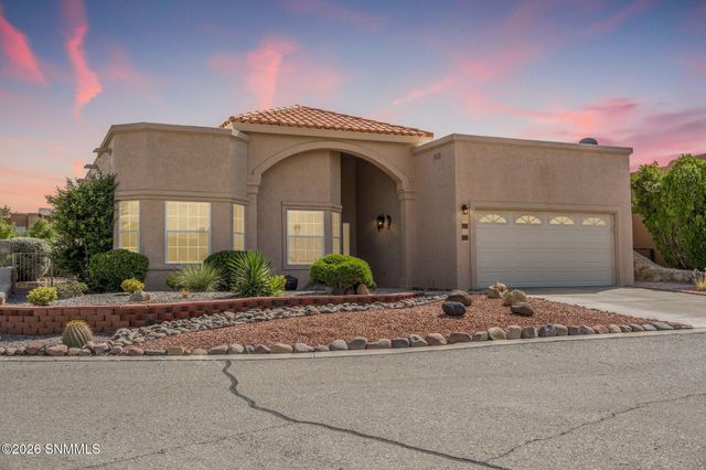 4450 Los Arboles Drive, Las Cruces, NM 88011