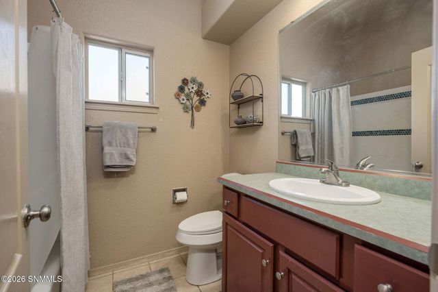 4450 Los Arboles Drive, Las Cruces, NM 88011