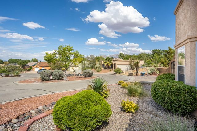 4450 Los Arboles Drive, Las Cruces, NM 88011