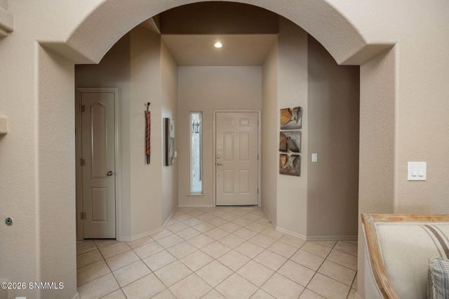 4450 Los Arboles Drive, Las Cruces, NM 88011