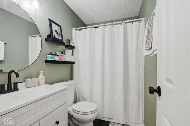12869 Longleaf Lane, Fishers, IN 46038