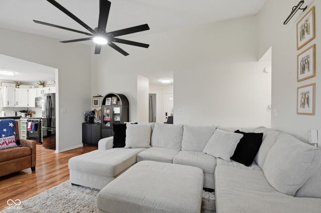 12869 Longleaf Lane, Fishers, IN 46038