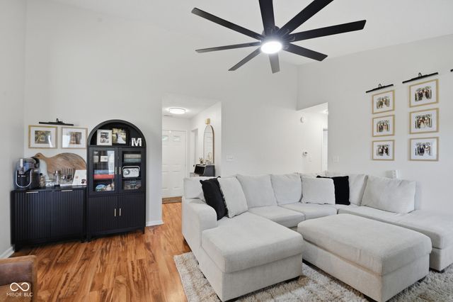 12869 Longleaf Lane, Fishers, IN 46038