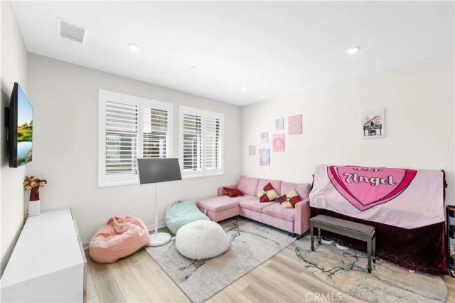 1570 Topeka Avenue 8, Placentia, CA 92870