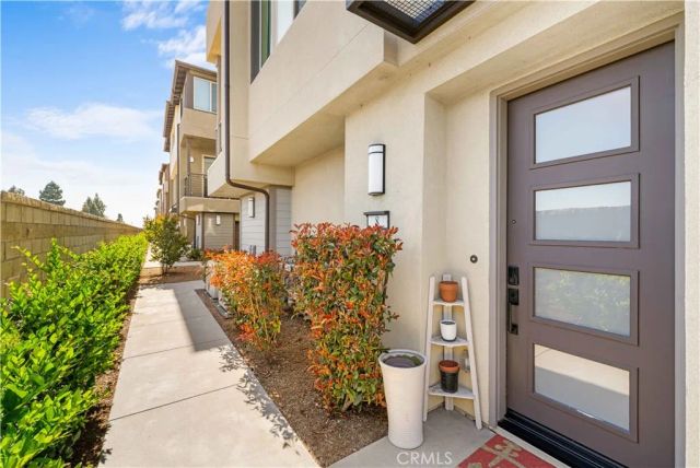 1570 Topeka Avenue 8, Placentia, CA 92870