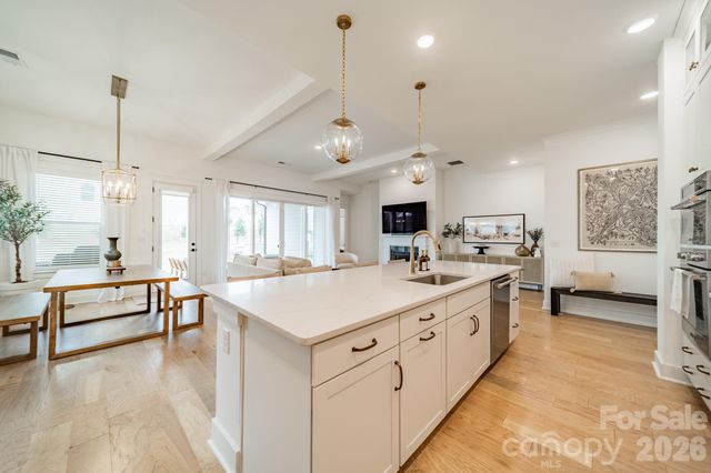 1402 Encore Lane, Waxhaw, NC 28173