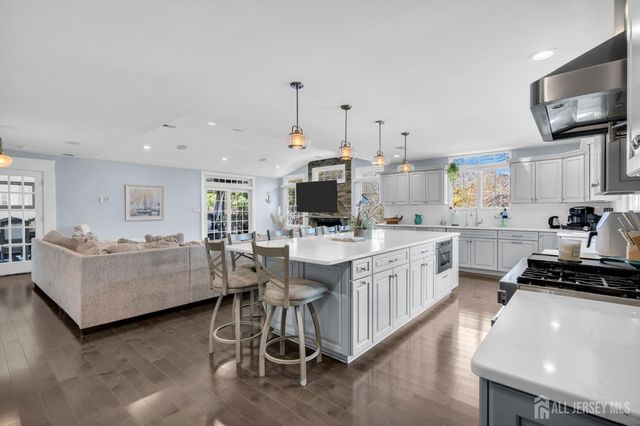 375 Kildare Drive, Toms River, NJ 08753