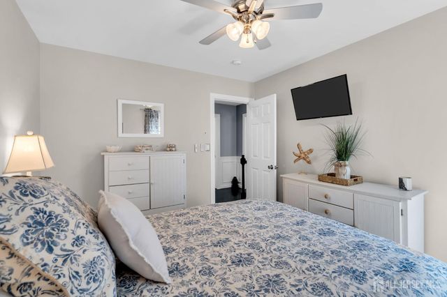 375 Kildare Drive, Toms River, NJ 08753