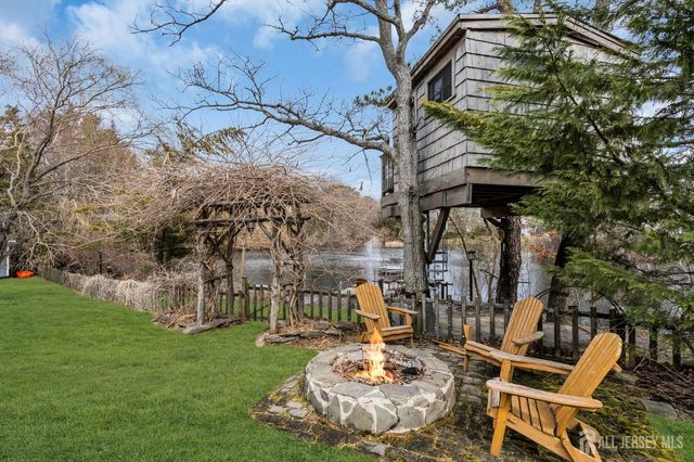 375 Kildare Drive, Toms River, NJ 08753