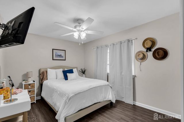 375 Kildare Drive, Toms River, NJ 08753