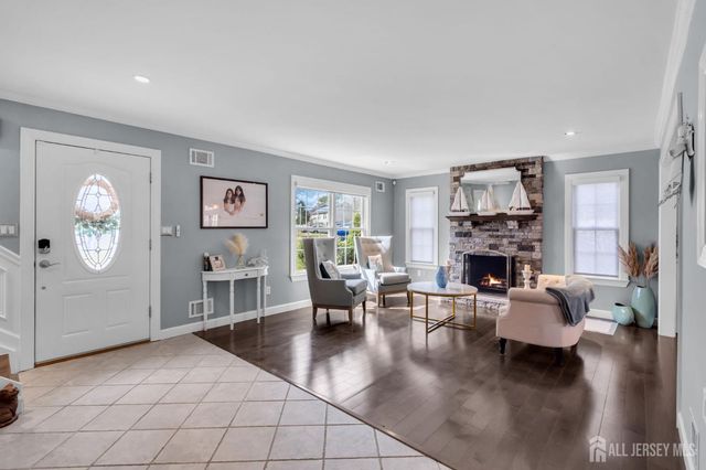 375 Kildare Drive, Toms River, NJ 08753