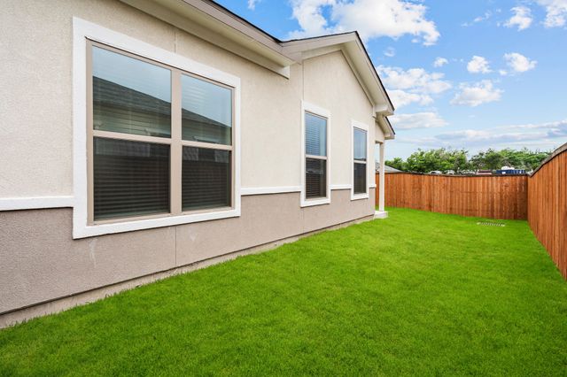 3284 Ganzer Road W 1107A, Denton, TX 76207