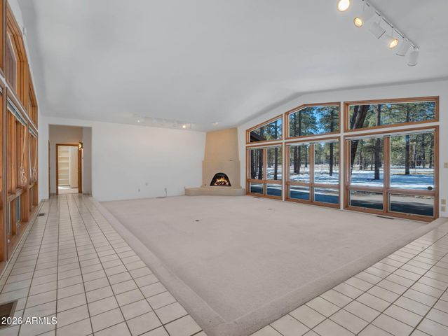 7950 KOCH FIELD Road, Flagstaff, AZ 86004