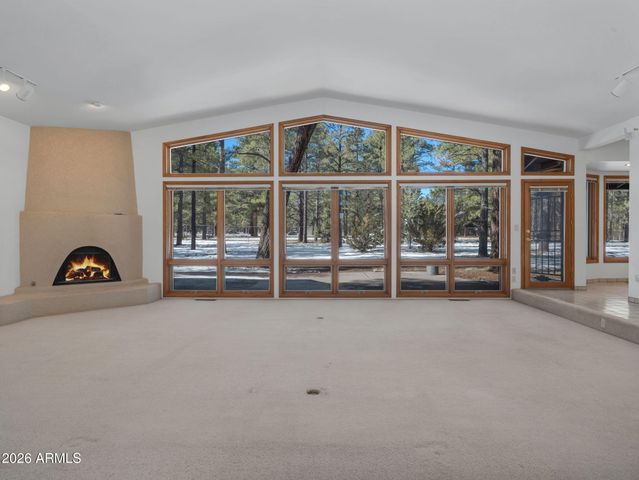 7950 KOCH FIELD Road, Flagstaff, AZ 86004