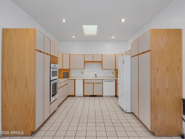 7950 KOCH FIELD Road, Flagstaff, AZ 86004