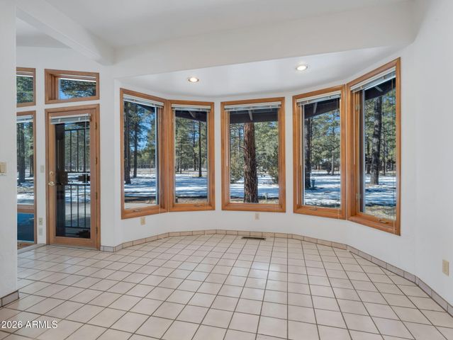 7950 KOCH FIELD Road, Flagstaff, AZ 86004