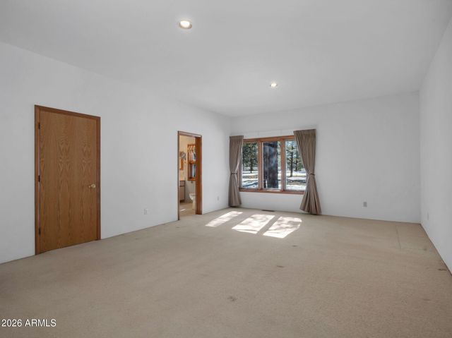 7950 KOCH FIELD Road, Flagstaff, AZ 86004