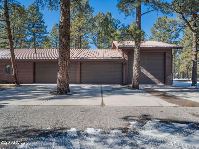 7950 KOCH FIELD Road, Flagstaff, AZ 86004