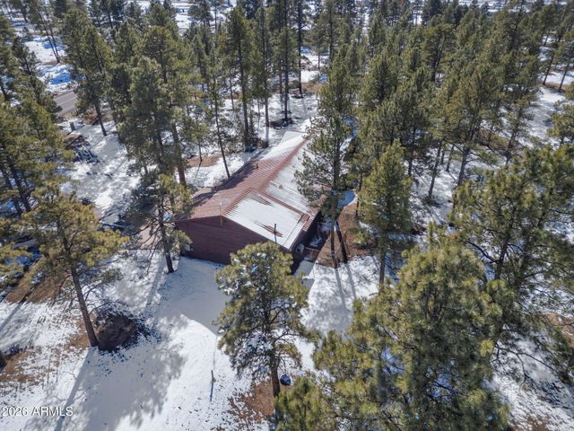 7950 KOCH FIELD Road, Flagstaff, AZ 86004