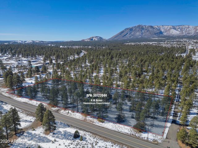 7950 KOCH FIELD Road, Flagstaff, AZ 86004