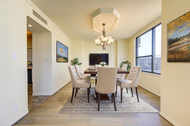 14 Greenway Plaza 12R, Houston, TX 77046