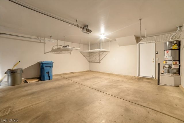 10274 Chigoza Pine Avenue, Las Vegas, NV 89135