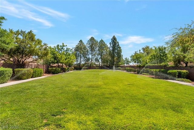 10274 Chigoza Pine Avenue, Las Vegas, NV 89135