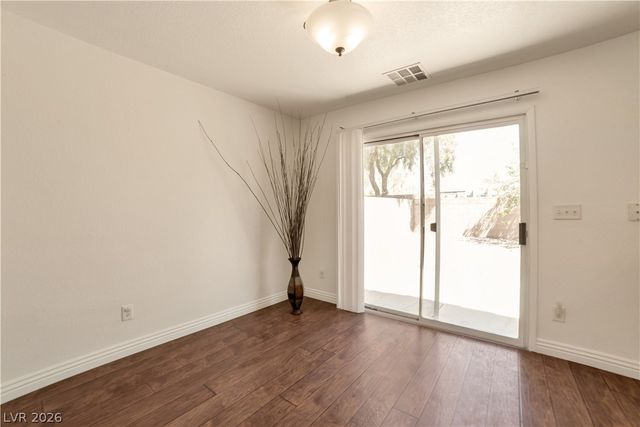 10274 Chigoza Pine Avenue, Las Vegas, NV 89135