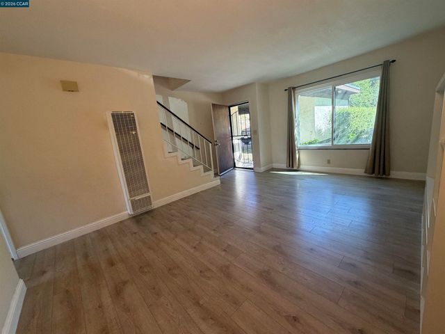 405 Del Valle Cir, El Sobrante, CA 94803