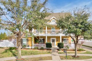 1140 Wenk Court, Aubrey, TX 76227
