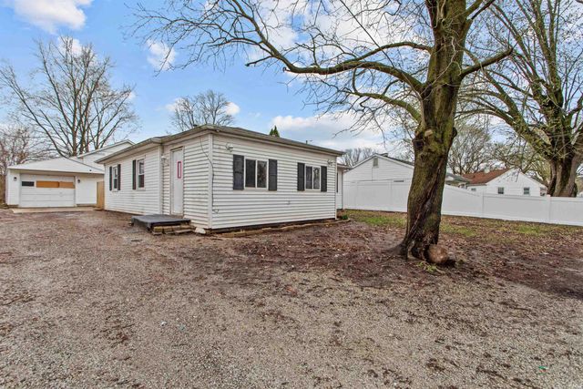 1616 Columbus Boulevard, Kokomo, IN 46901